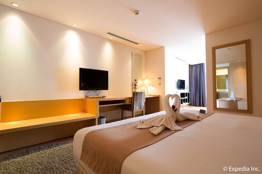 Liberty Central Saigon Centre Hotel Ho Chi Minh City Exterior photo